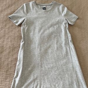 Gap maternity/ nursing dress